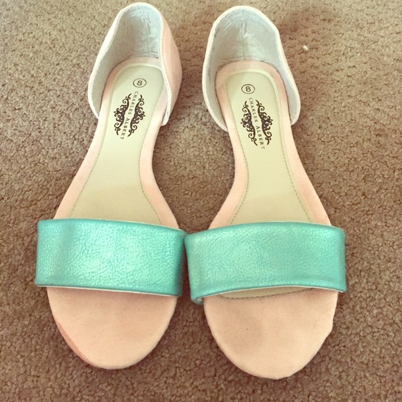 Charles Albert sandals