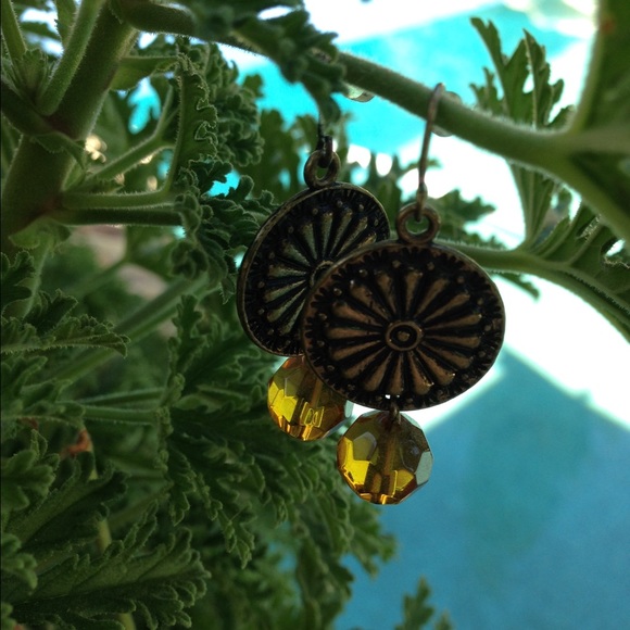 Earrings - Picture 2 of 2