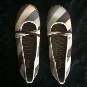 Keds Flats