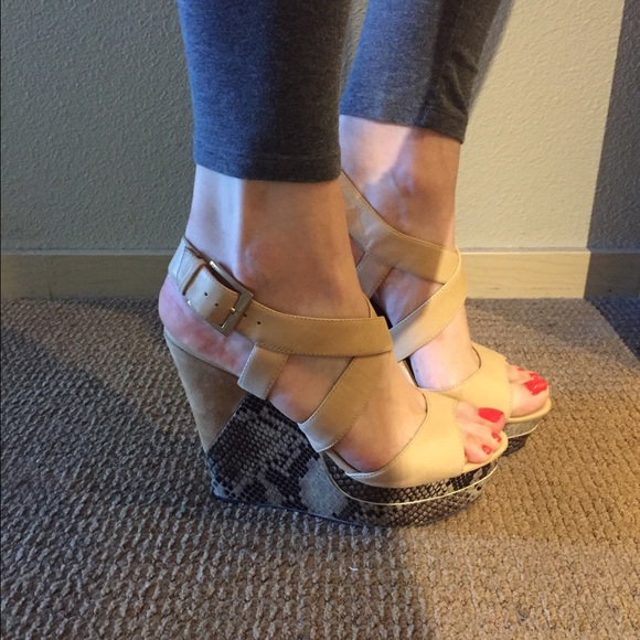 Nude + Snakeskin Wedges - Picture 3 of 4