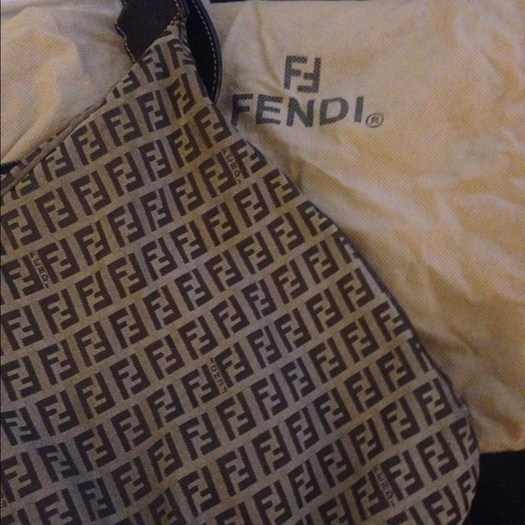 🚫SOLD🚫 Authentic Fendi Hobo