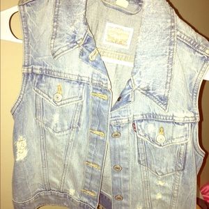 Levi denim vest