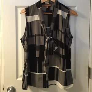 Ellen Tracy short sleeve blouse