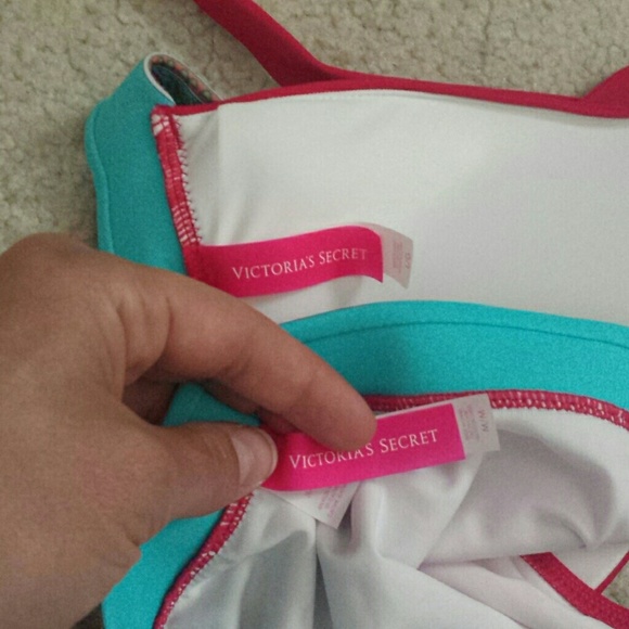 NWOT Victoria Secret Swim suit - Picture 4 of 4