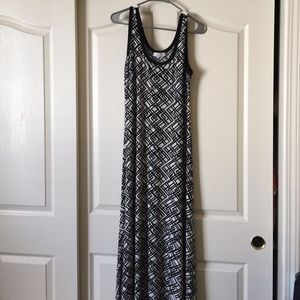 Black and white maxi dress