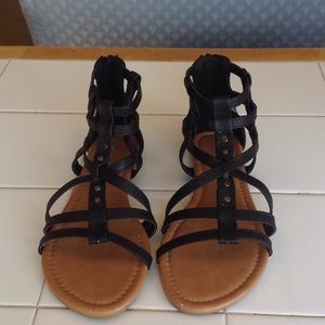 Black gladiator sandals