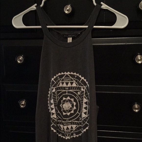 Billabong halter tank NWT - Picture 1 of 4