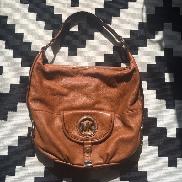 Michael Kors Fulton leather shoulder purse