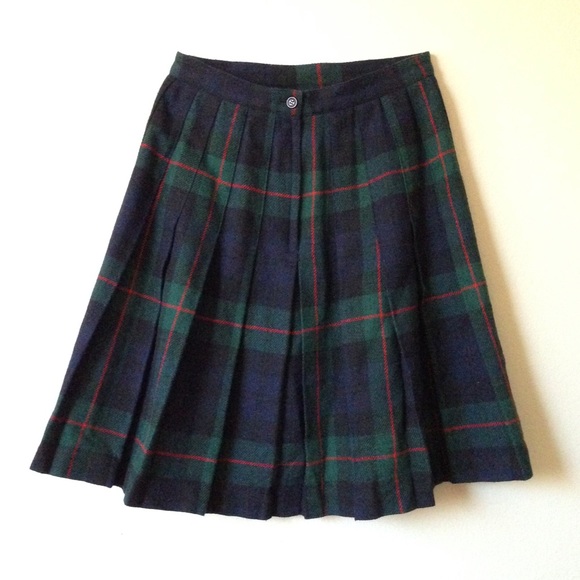 vintage plaid pleated schoolgirl skirt