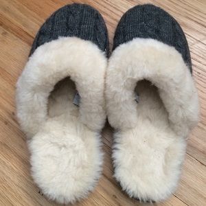 ✨SOLD ON MERCARI✨ Dark Grey Knitted Slippers
