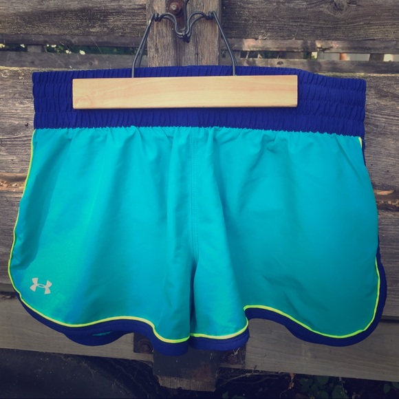 Blue running shorts - Picture 1 of 4