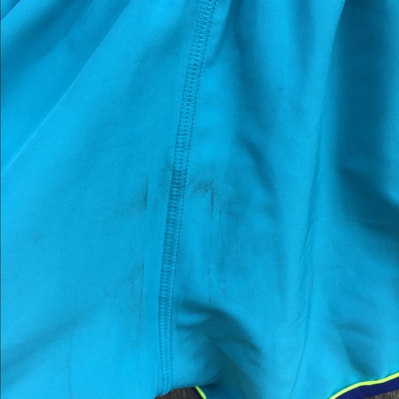 Blue running shorts - Picture 3 of 4