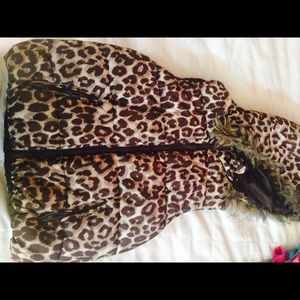 Adorable girls justice down vest - size 12