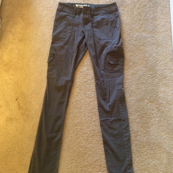 Khaki green cargo pants