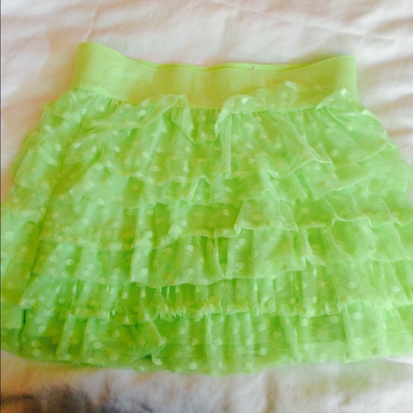 Neon green girls justice skirt, youth 10