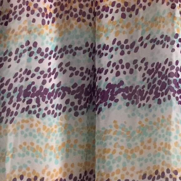 HP🎉 Charming Ann Taylor top - Picture 4 of 4