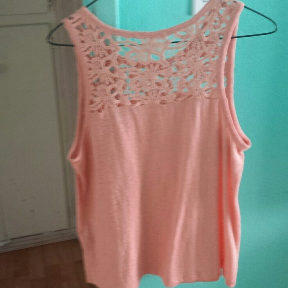 Tank top - Picture 2 of 3