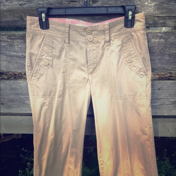 Kaki Capri pants - Picture 1 of 3