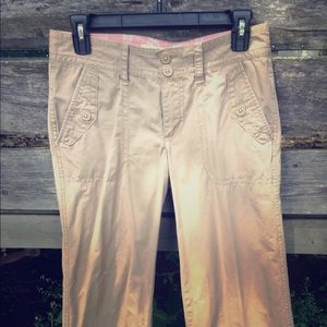 Kaki Capri pants