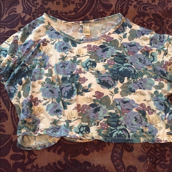Floral crop top - Picture 1 of 2