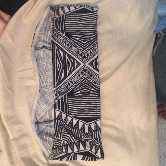 ⛔️⛔️SOLD⛔️⛔️Abstract Aztec Bandeau - Picture 3 of 3