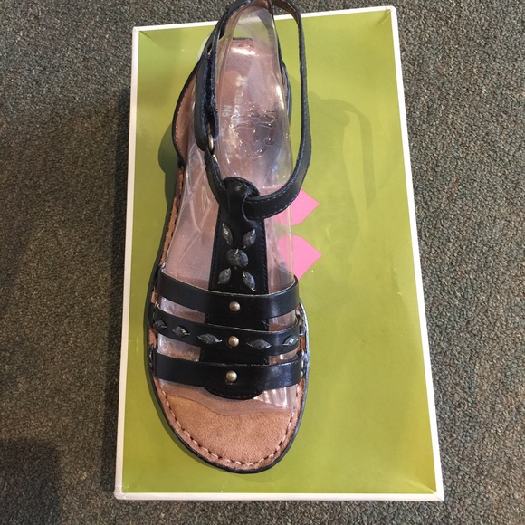 Shoes - Picture 1 of 2