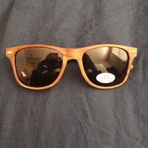 Wayfarers wood sunglasses