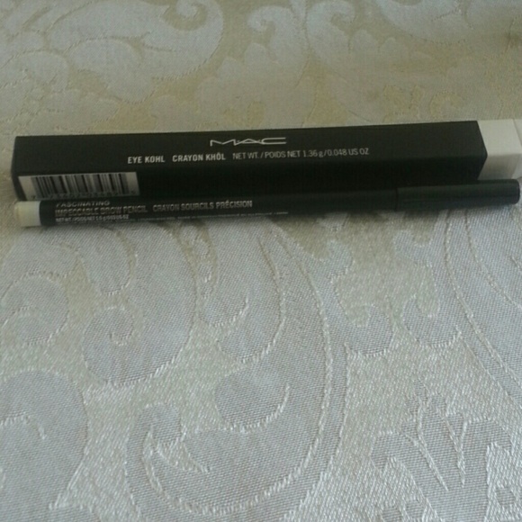 MAC Eye Khol