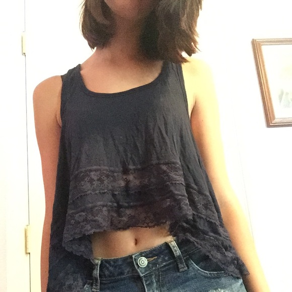 Lace flowy tank top - Picture 1 of 4