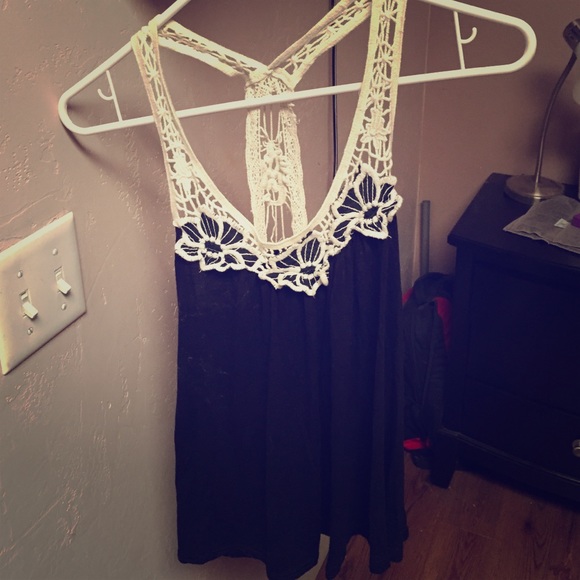 Black tank top with lace