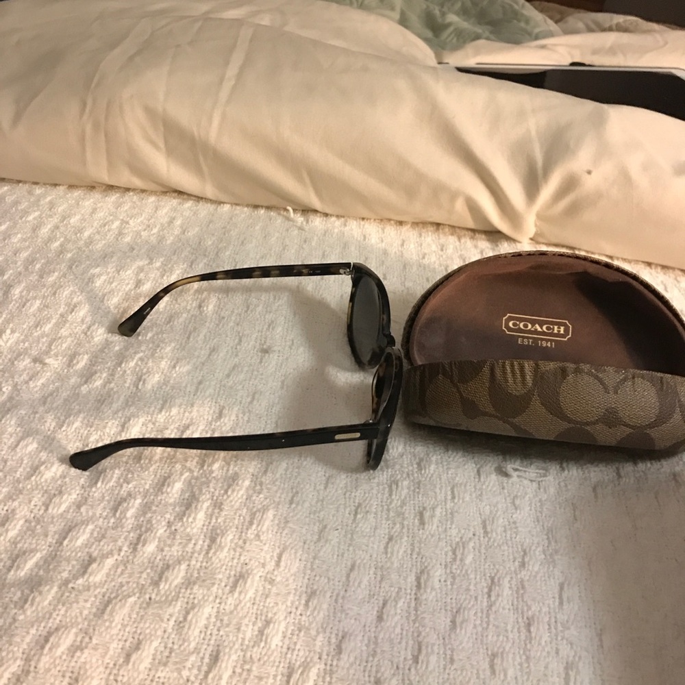 Sunglasses and case set