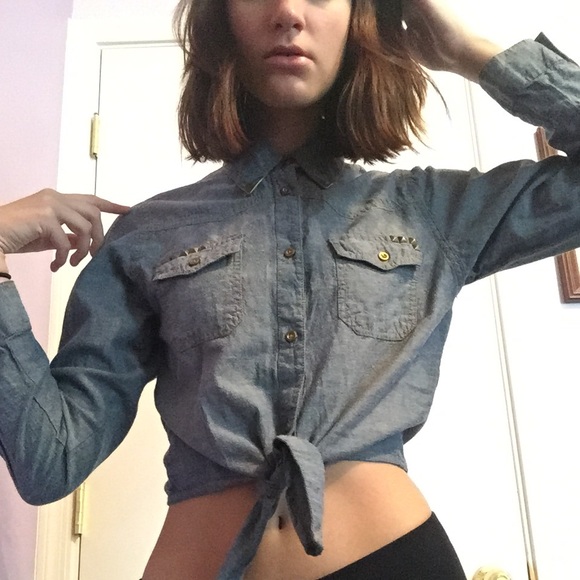Denim tie crop top - Picture 1 of 3