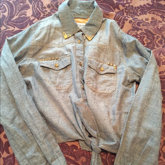 Denim tie crop top - Picture 3 of 3