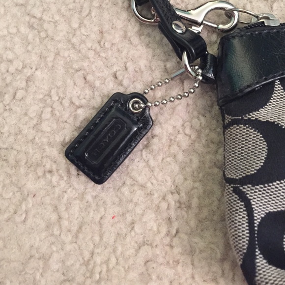 coach wristlets euc