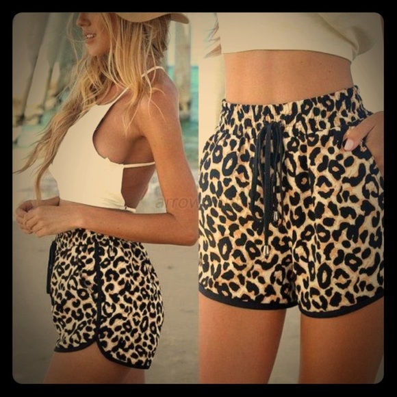 Pants - High Waisted Leopard Shorts