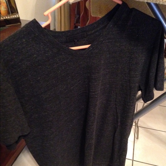 Gray v neck - Picture 1 of 1
