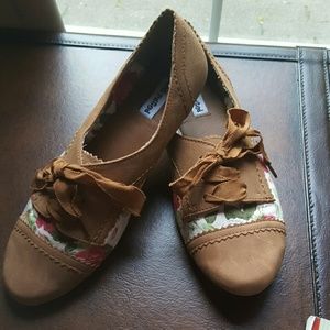 Not Rated Iris Oxford