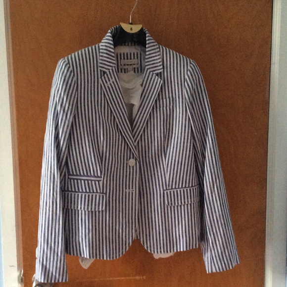 Brand New! Women's Jcrew blazer in size 6 - Picture 1 of 4