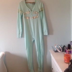 Victoria Secret Pink !on hold!