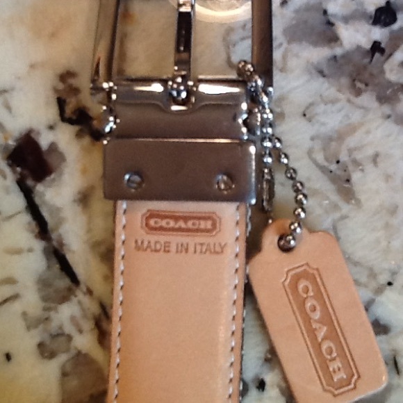 Coach belt! - Picture 3 of 4