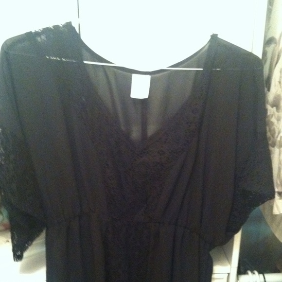 Sheer Xhilaration Tunic