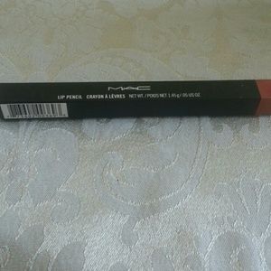 MAC Lip Pencil