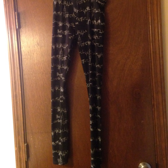 Leggings - Picture 2 of 2