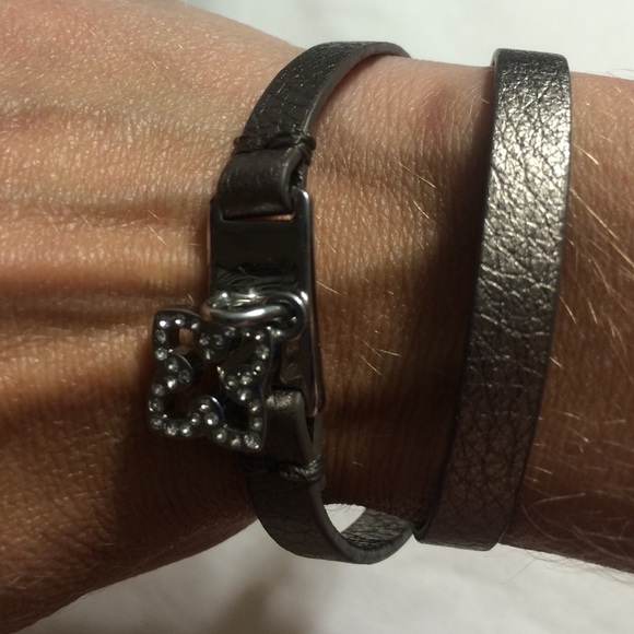 Lia Sophia wrap bracelet