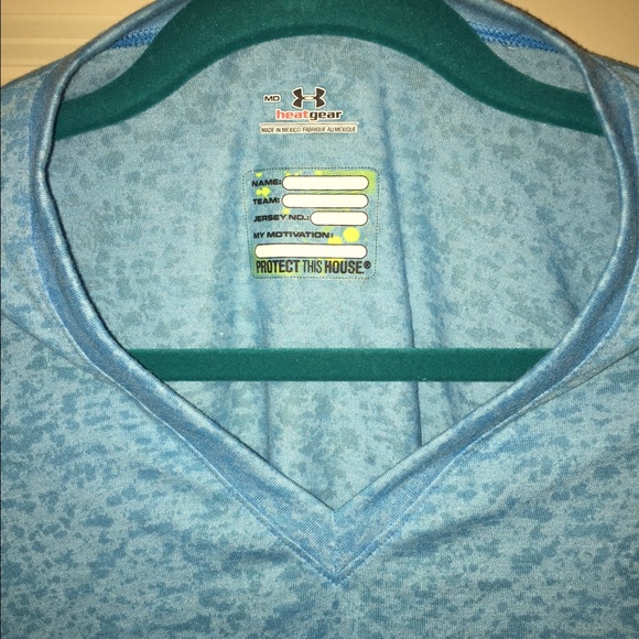 Nike/Under Armor workout tops - Picture 2 of 4