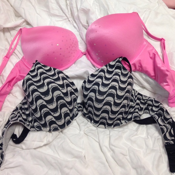 Bundle!! Victoria secret bras
