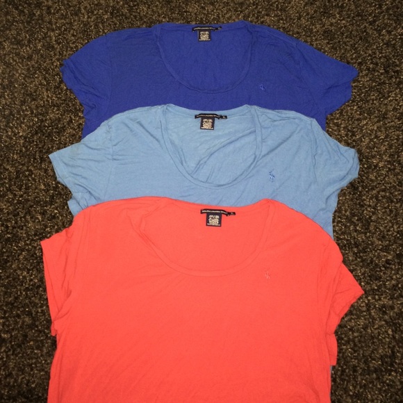 3 Ralph Lauren t-shirts.Coral,light blue,dark blue