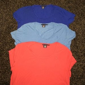 3 Ralph Lauren t-shirts.Coral,light blue,dark blue