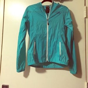 North face windbreaker