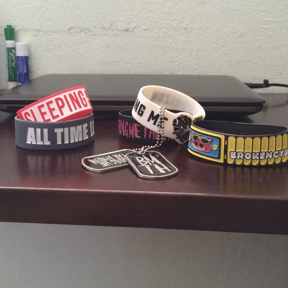 ✨SOLD ON MERCARI✨Hot Topic Band Accessories Bundle